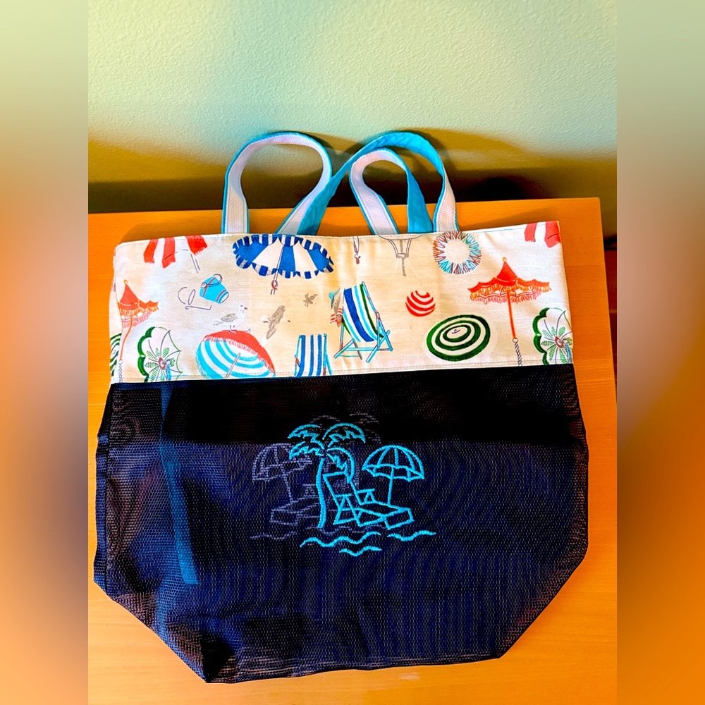 🌸No brand. NWOT. Very large beach tote. LTB06.